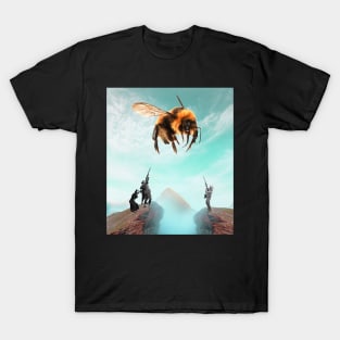 Bee hunting T-Shirt